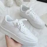 스니커즈 하얀운동화 캐주얼신발 데일리운동화