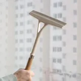 아스키 우드 유리닦이