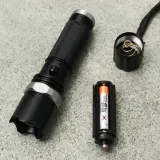 LED 줌 후레쉬 / 점멸기능 미니 손전등