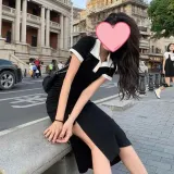 카라 포인트 옆셔링 반팔 배색 원피스 페미닌룩