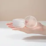 밀착력 좋은 말랑한 실리콘 퍼프 파운데이션 메이크업 도구 5.5cm