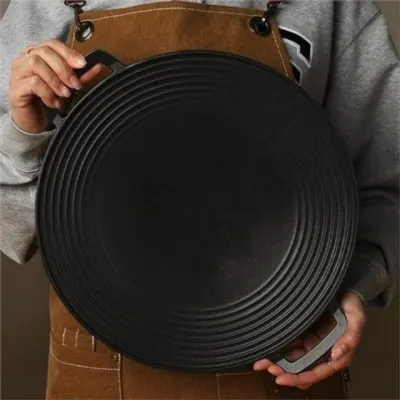 야외 바베큐 그릴 휴대용 그리들 팬 무쇠 캠핑 뚜껑 구이 수납 35cm 캠핑용 다용도 식기 기구 코팅 조리