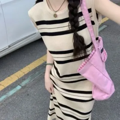 롱원피스 나시 스트라이프 H라인 여성 여름 원피스 휴양지룩 데일리룩