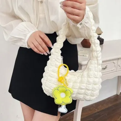 퀼티드백 가벼운가방 패딩숄더백 블랙 아이보리 퀼팅숄더백 학원가방 에이치플러스몰여성 쇼퍼