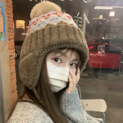 귀다리 여성방한모자 방울털모자