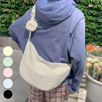 데일리 미니 가방 여행용 핸드폰 여성 블랙 반달 숄더백 블루