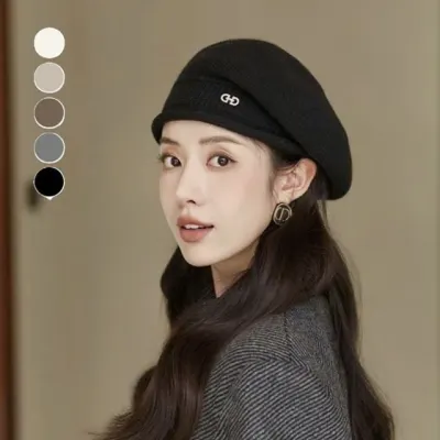 골드 메탈 장식 울 혼방 니트 베레모