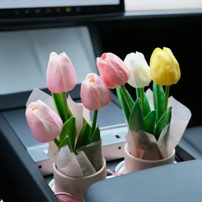 인조 꽃 수공예 꽃다발 완성품 Pu 소재 튤립 차량용 영원한 꽃 기념품 국경 간 도