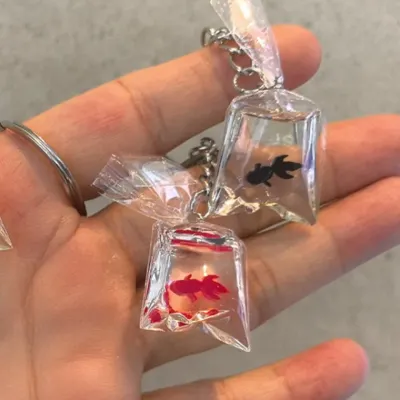 금붕어 물고기 키링 어항 우정 커플 친구 선물 키치 힙한 에어팟 버즈 열쇠고리 미니 핸드폰