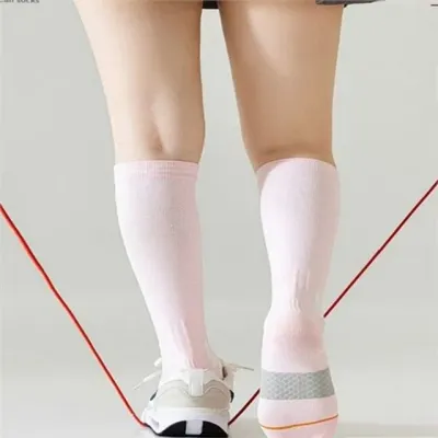 여성 스포츠 양말 여성 운동용 양말 트레이닝 런닝 기능성 데일리 삭스 중목 필라테스 종아리 스타킹