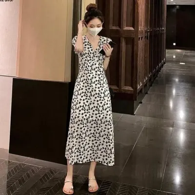 크로바 브이넥 허리 조절끈 원피스 여성 티셔츠 반팔 U넥