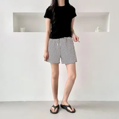 스트라이프 세로줄 엠보 반바지 여름 3부 허리밴딩