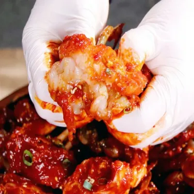 국산 연평도 꽃게로 만든 양념게장 1kg(매콤한 꽃게무침 손질꽃게 4마리 내외)