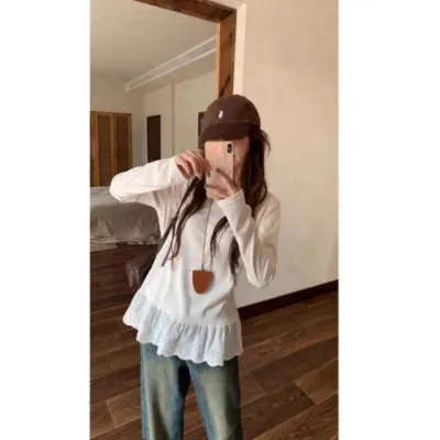 레이스 배색 긴팔 티셔츠 여성 루즈핏 레이어드 이너 라운드넥 롱슬리브