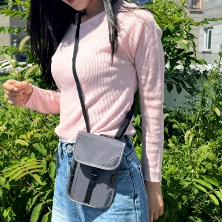 덮개형 안티스키밍 여행가방 그레이