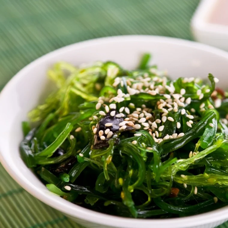 국내산 해초샐러드1kg 완제품 (미역 다시마 톳)