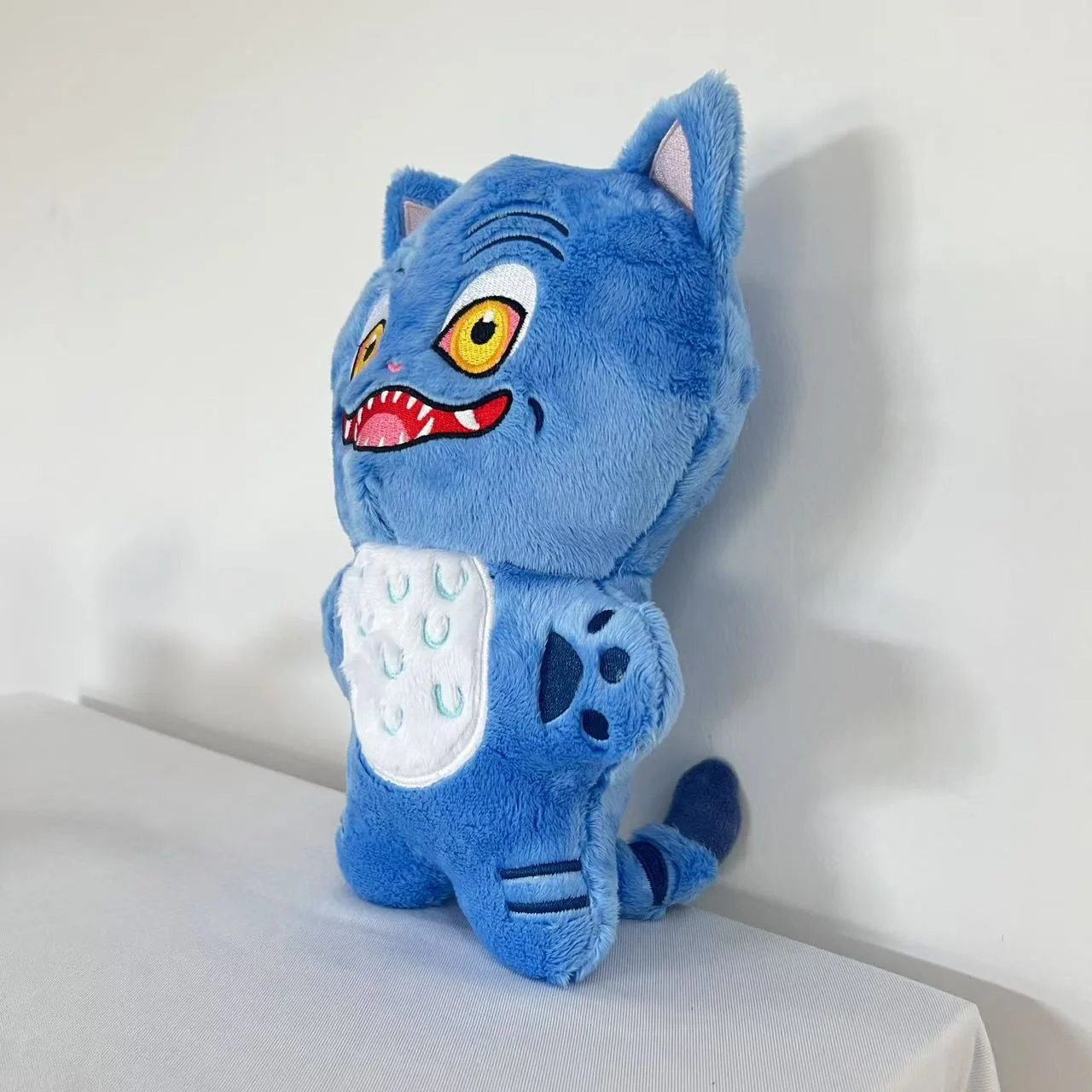 케이팝데몬헌터스케이팝데몬헌터스 신상품 Kpop Demon Hunters Plush 악마 사 상세4