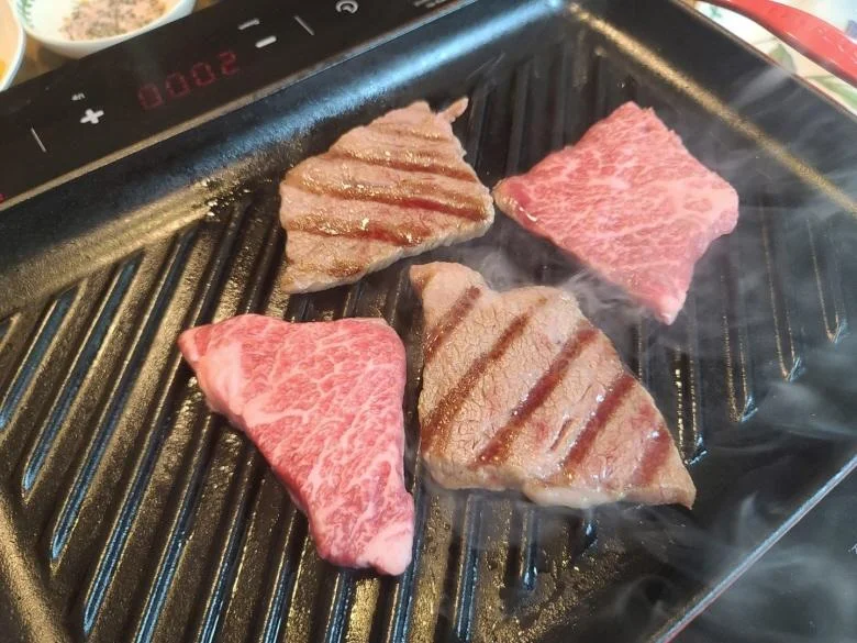 1등급 눈꽃살치살 300g 상세4