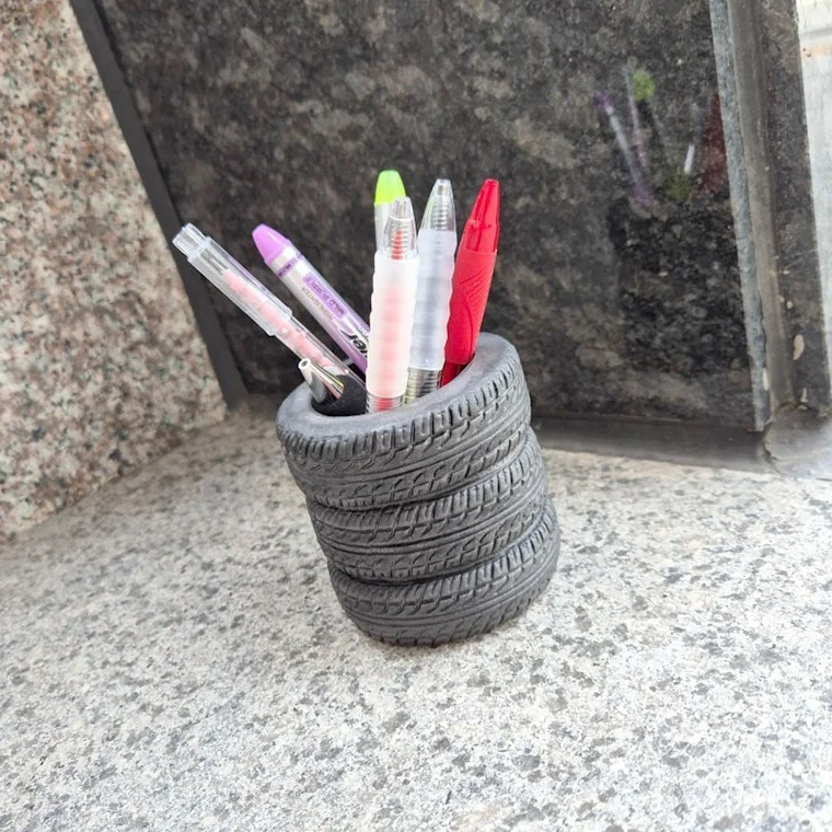 타이어 원형 연필꽂이